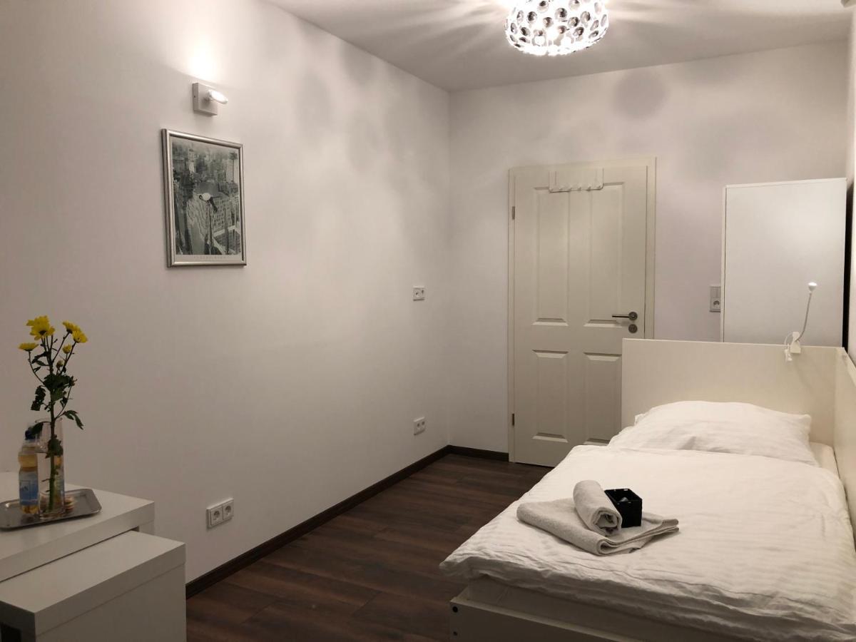 New Private Rooms Fürth Eksteriør bilde